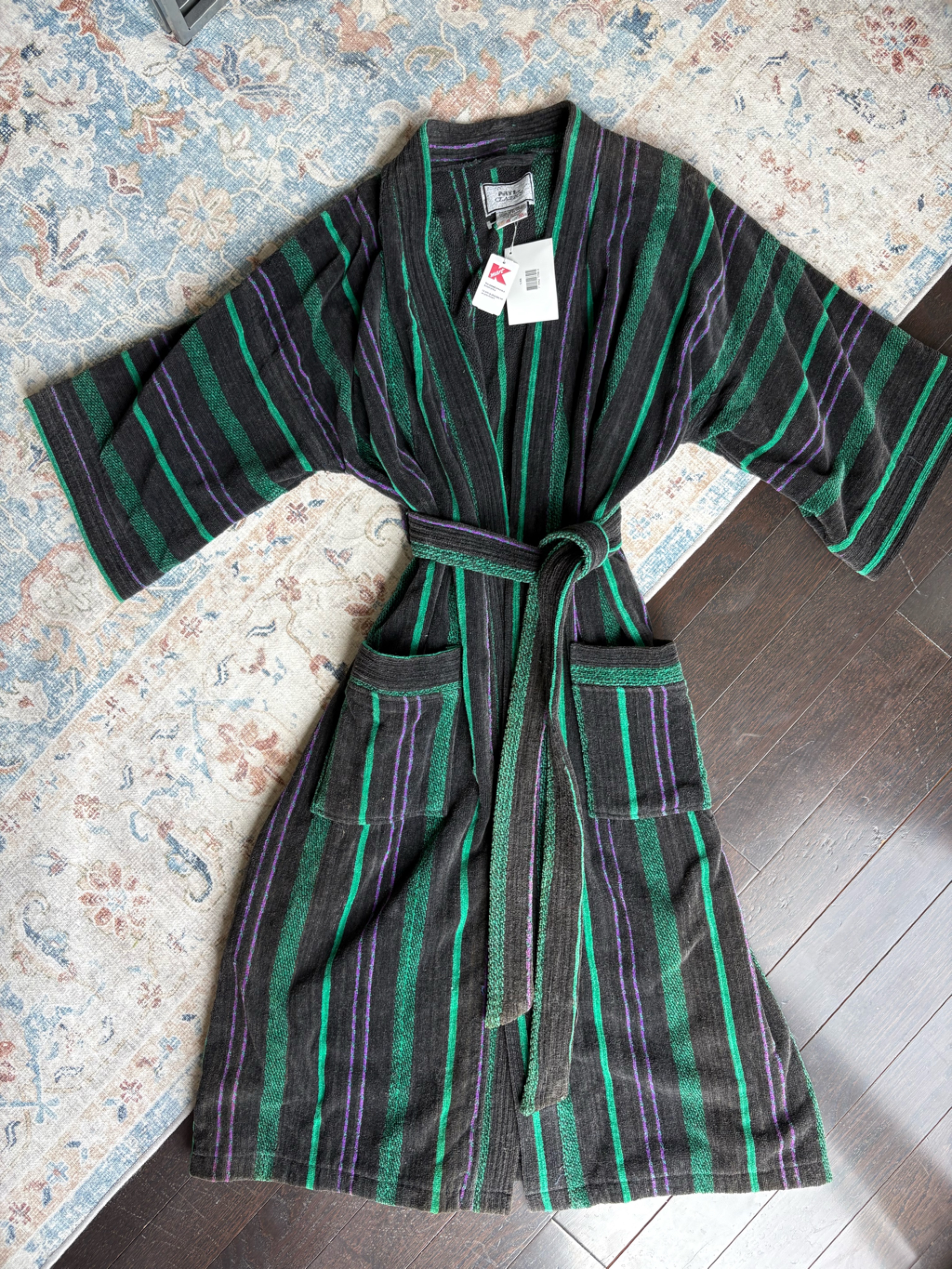 Vintage Nwt Robe